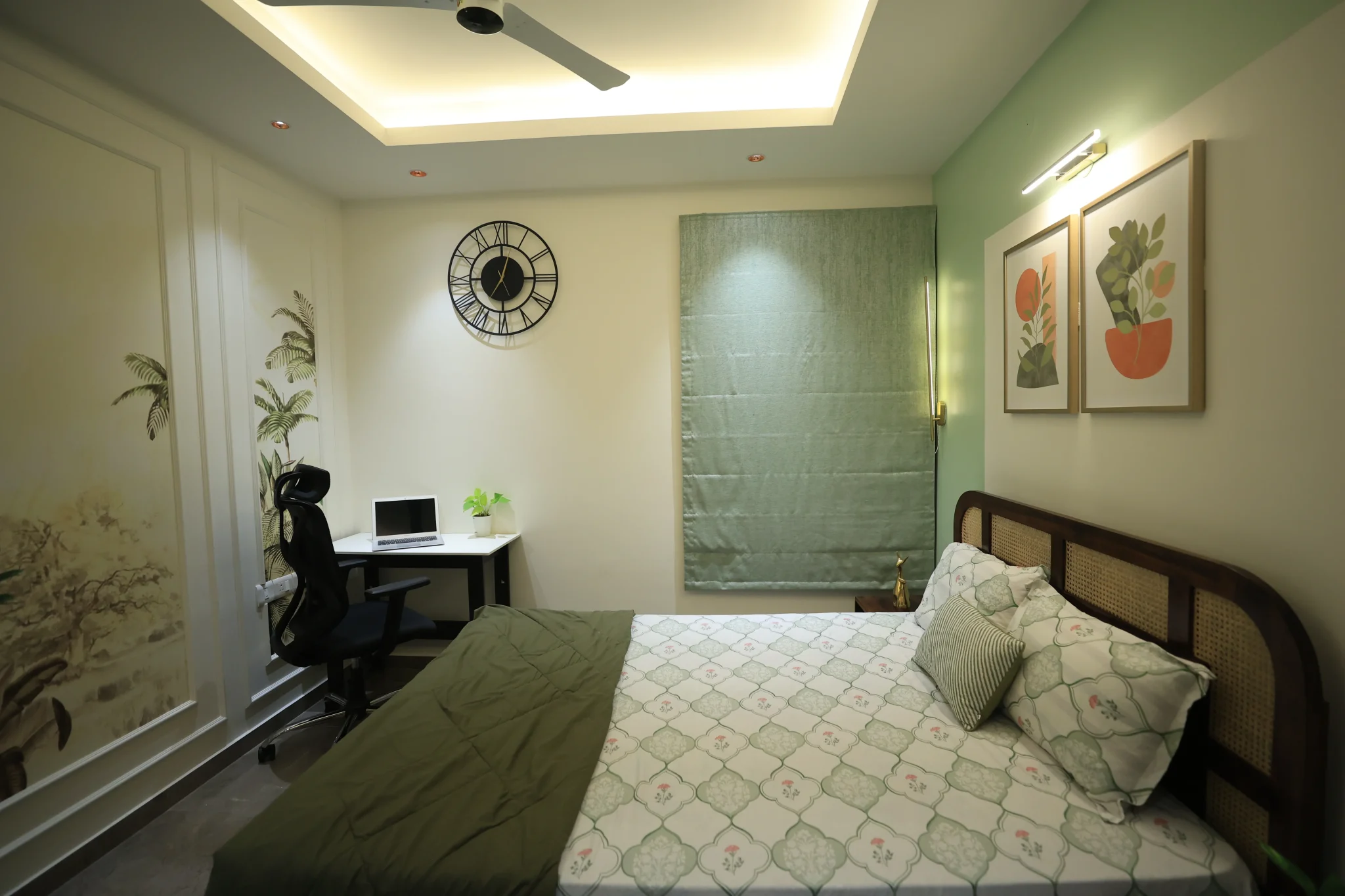 Bedroom · 17